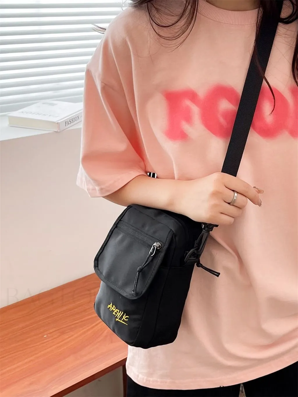 BagForLove - Oxford Canvas Crossbody Bag: Stylish and Functional Wallet for Students and Shopping