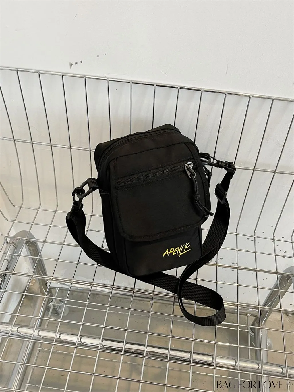 BagForLove - Oxford Canvas Crossbody Bag: Stylish and Functional Wallet for Students and Shopping