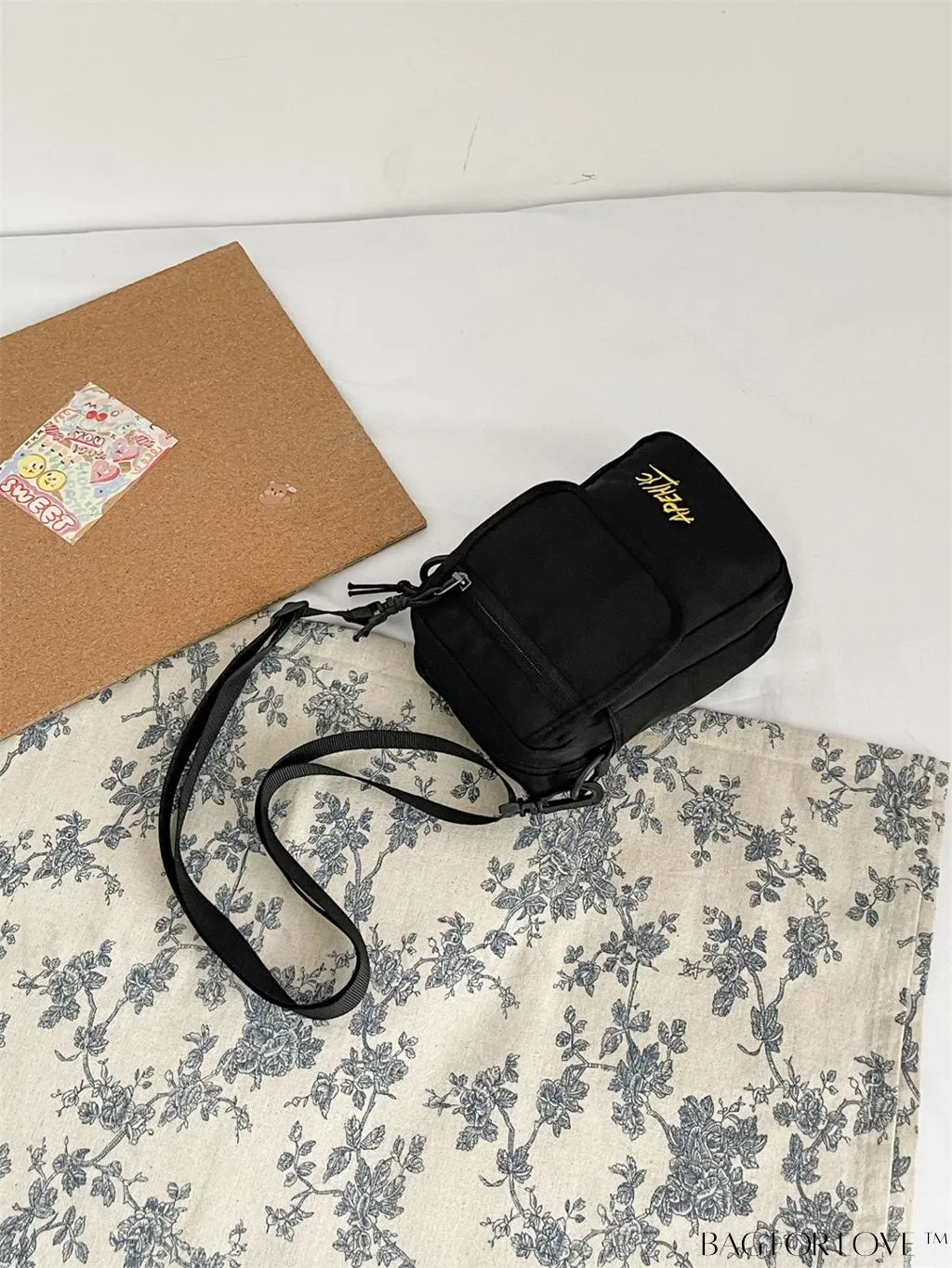 BagForLove - Oxford Canvas Crossbody Bag: Stylish and Functional Wallet for Students and Shopping
