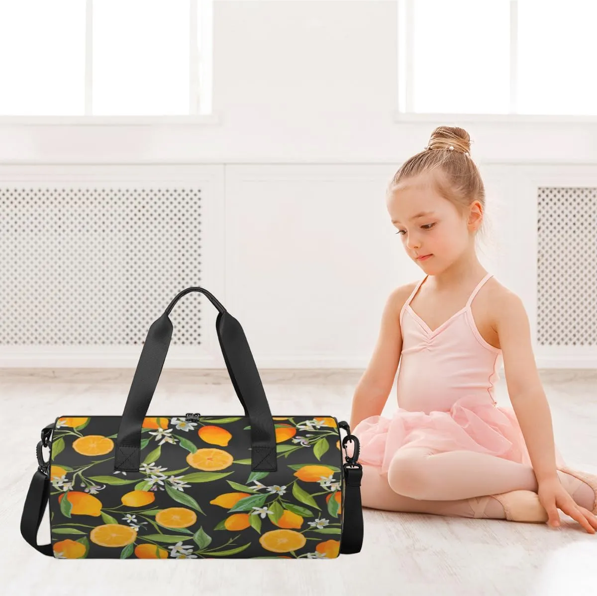 Citrus Garden Pattern Sports Duffel Bag with Shoulder Strap, Large Capacity Gym Bag with Shoe Compartment, Water Resistant Travel Duffle Bag for Men Women Travel, Sports (17.6x9x9 Inch)