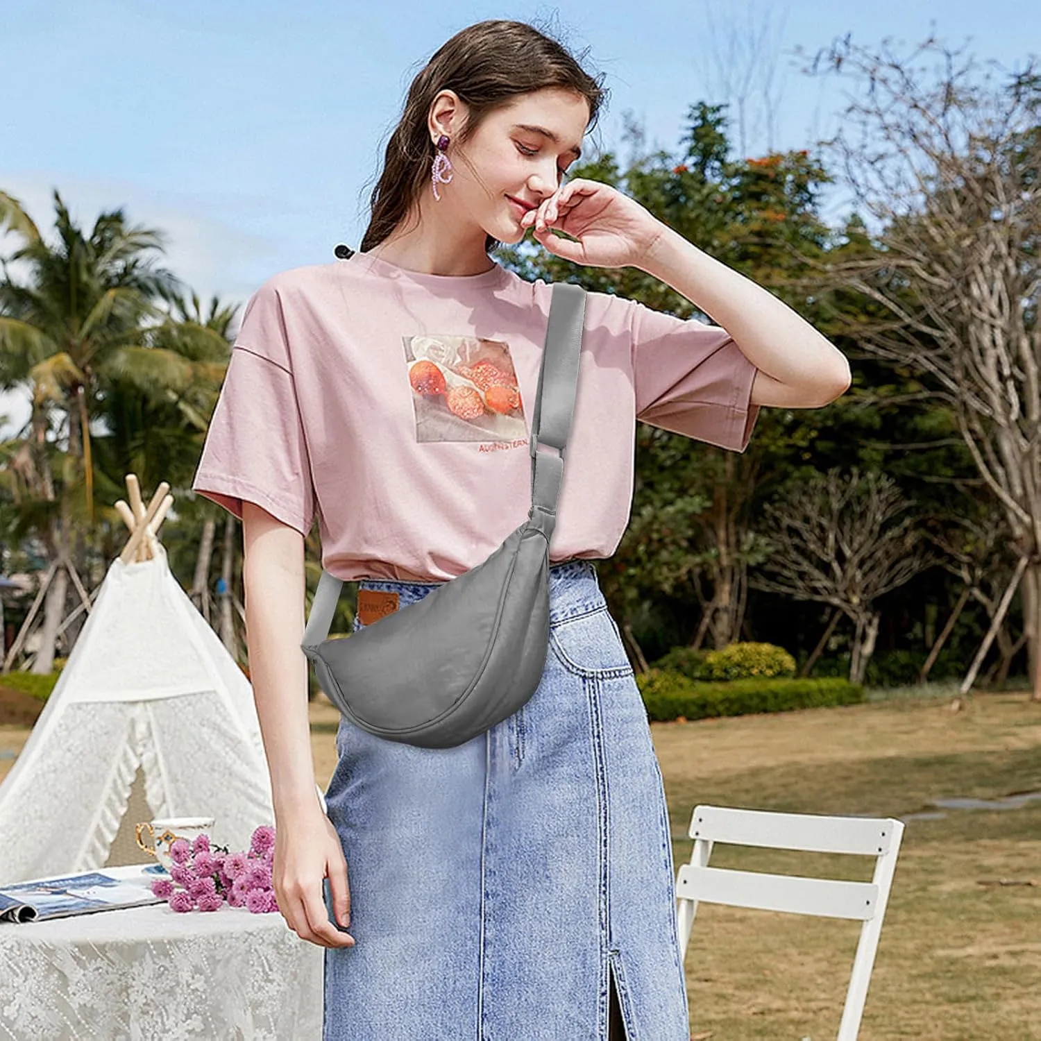 Crescent Bag Nylon Crossbody Bags for Women Men Trendy Lightweight Small Sling Bag Shoulder Purses Dumpling Bag