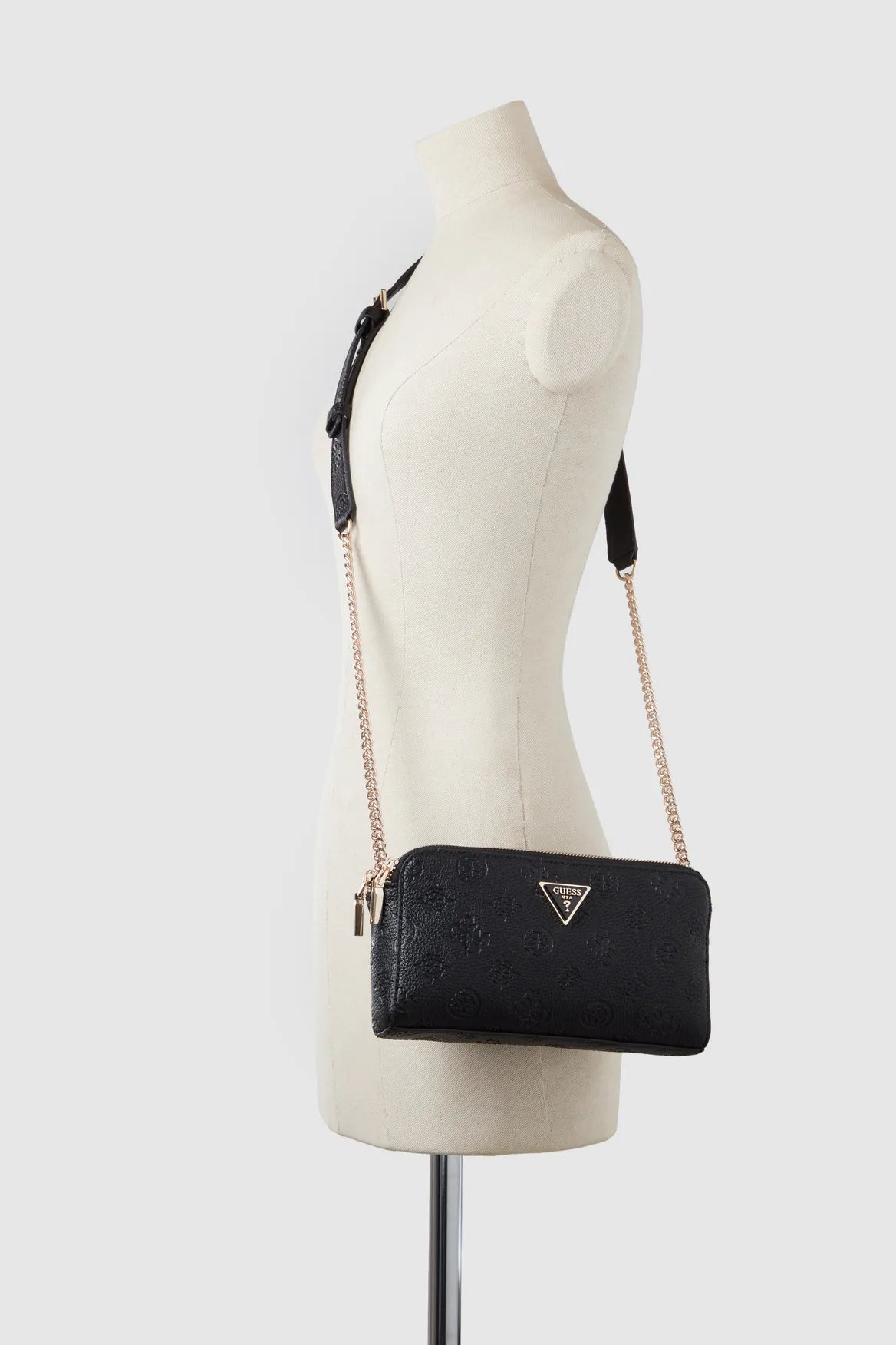 Cresidia Status Crossbody Bag