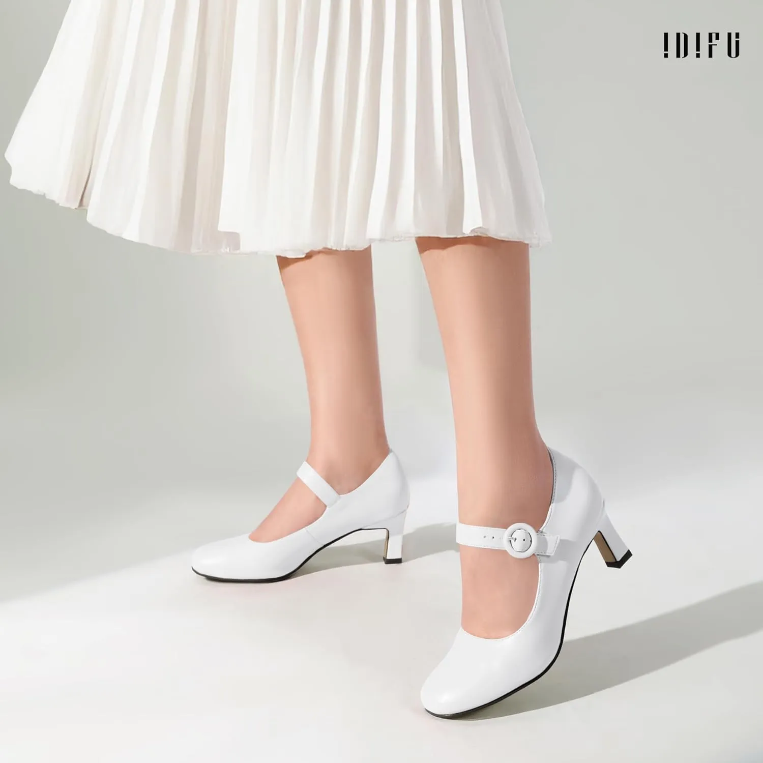 IDIFU IN3 Mary Jane Shoes Women's Closed Round Toe Low Short Small Heels Dressy Heeled Dress Shoes for Women Bride Ladies Wedding Work Comfortable Trendy Pumps with Round Buckle