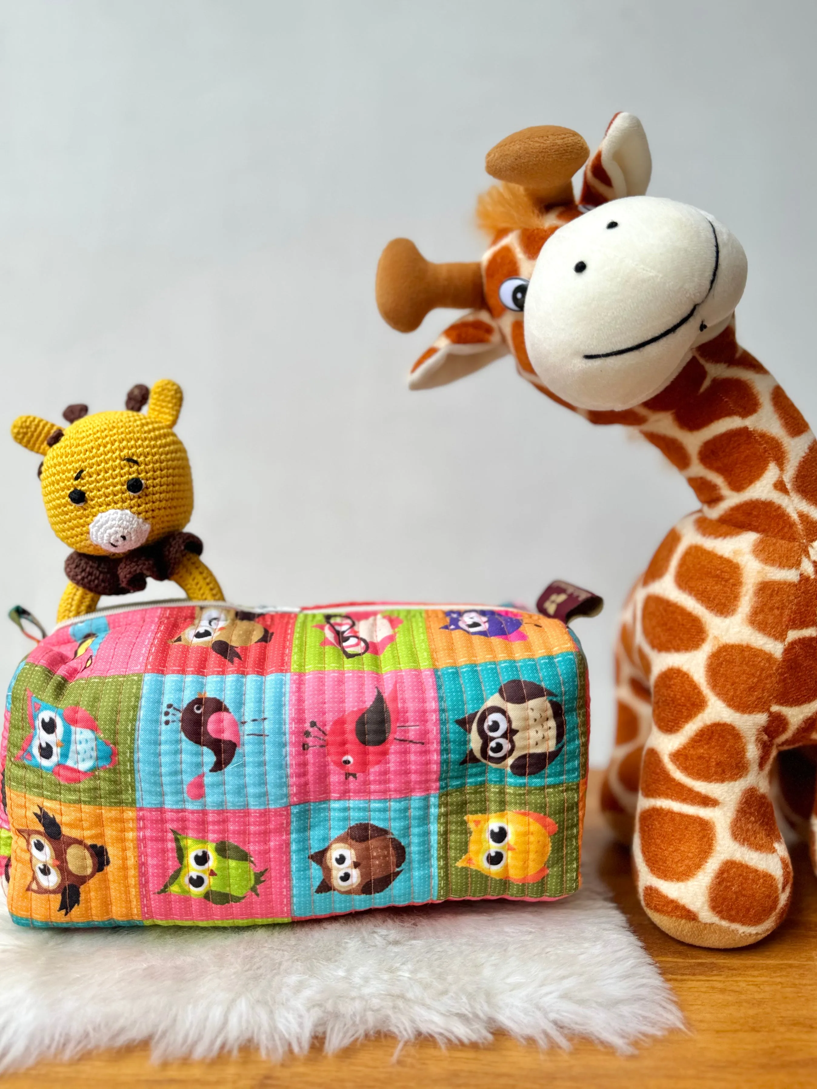 KIDS PRINT MULTI PURPOSE TOILETRY BAGS