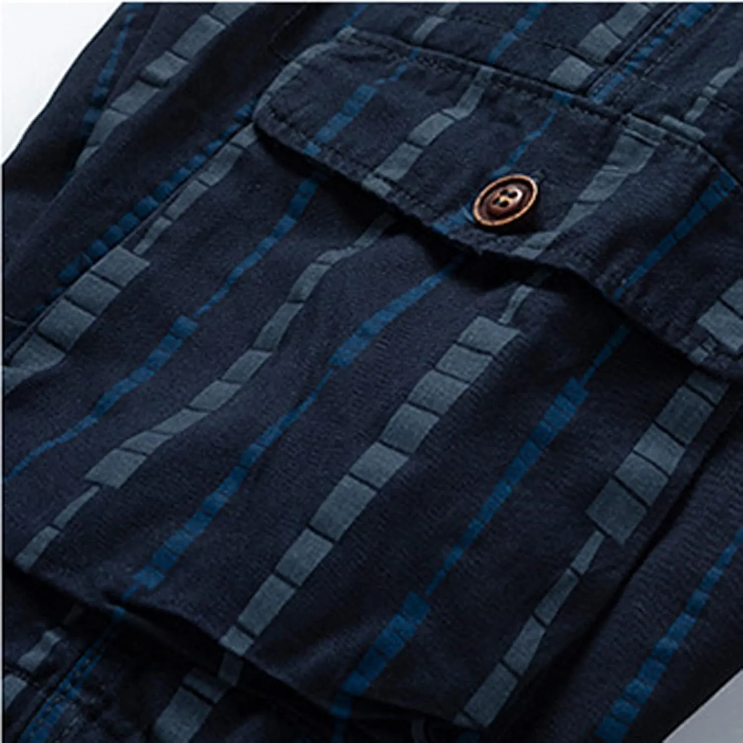 Men's Athletic Shorts Classic Fit Cotton Striped Multi Pockets Cargo Shorts Fashion Outdoor Buckle Zipper Shorts