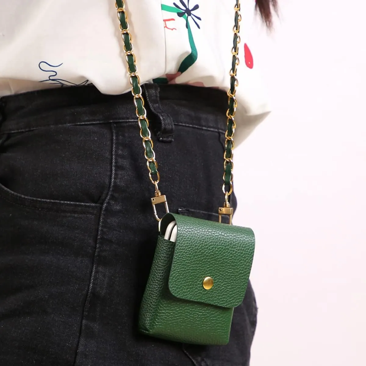 Omio Compatible with Samsung Galaxy Z Flip 5 Case Flip Crossbody Bag Luxury PU Leather Wallet Case with Detachable Lanyard Slim Cute Case for Galaxy Z Flip 5 /Z Flip 4/Z Flip 3 for Women Girls, Green