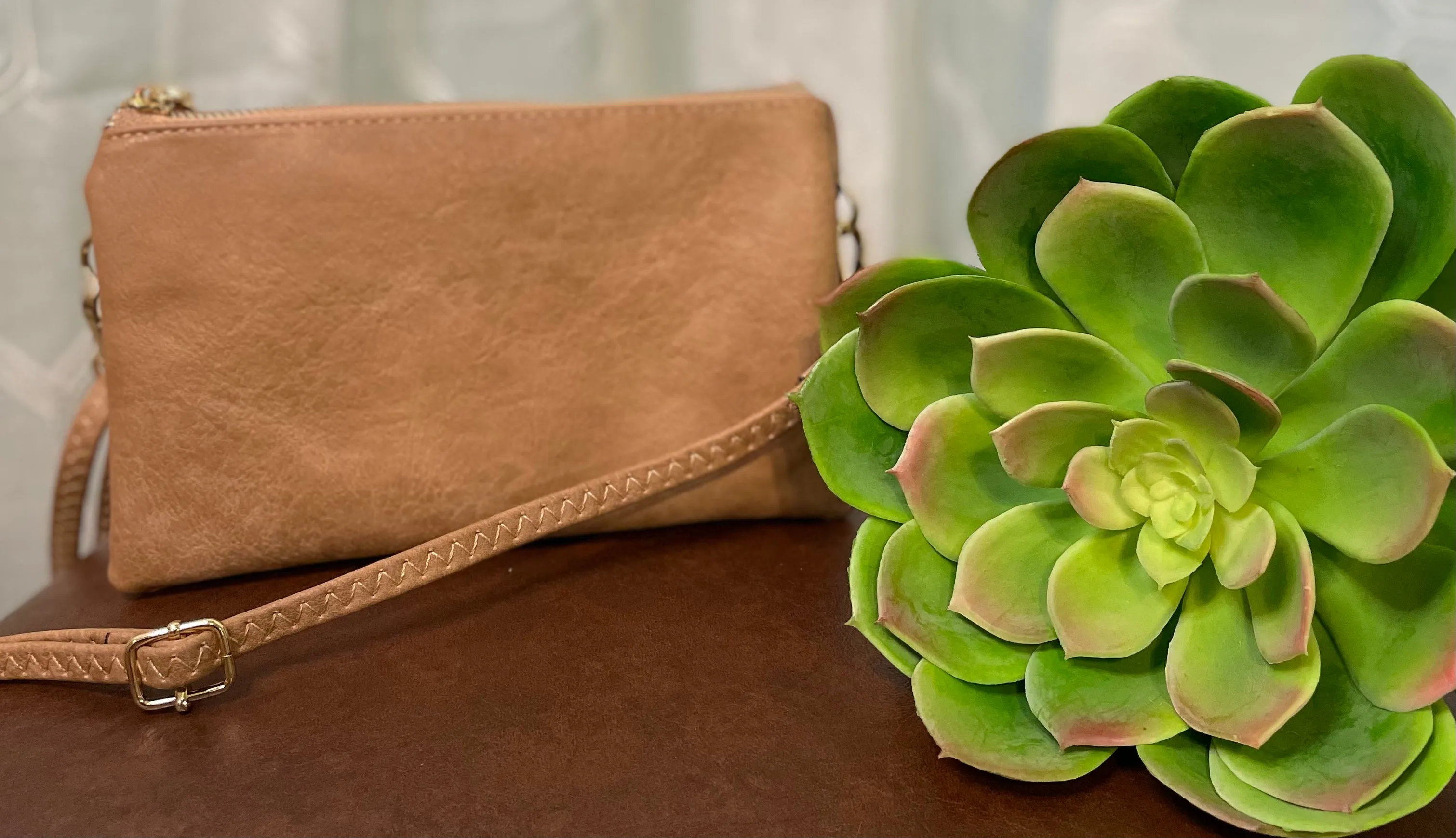 Poteet Crossbody