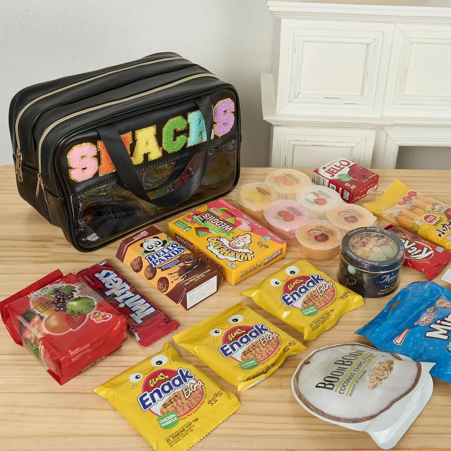 Snack Bags Snack Bags for Travel Chenille Letter Bag Large Snack Bag Pouch Clear Zipper Pouches Varsity Letter Pouch Clear Varsity Letter Zipper Pouch, PU leather Large Travel Bag