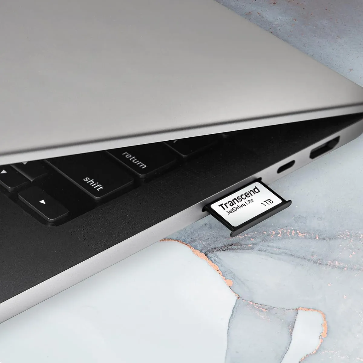 Transcend 1TB JDL330, Expansion Card for MacBook M4 Pro 2024, 2023, 2021, Lightweight Design, Up to 95 MB/s, JetDrive Lite 330 - TS1TJDL330
