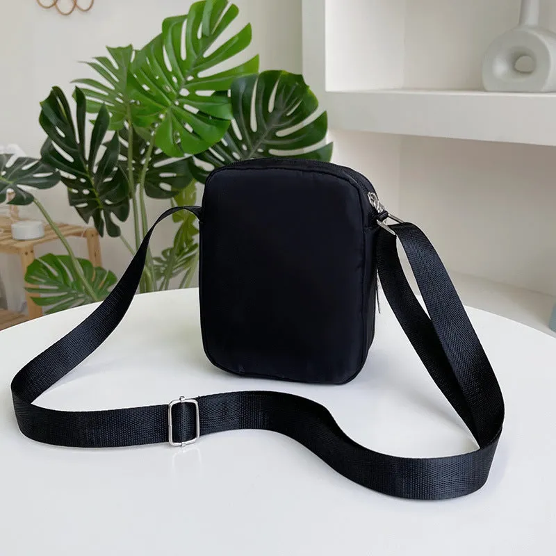 Women's Nylon Waterproof Oxford Cloth Korean Style Shoulder Bags