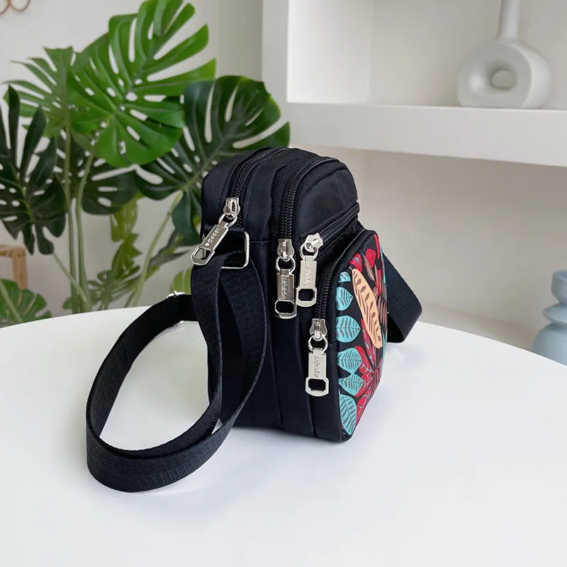 Women's Nylon Waterproof Oxford Cloth Korean Style Shoulder Bags